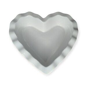 Crate & Barrel Valentines Day Red & White Heart Ruffle Dish Large 395-048 NWT